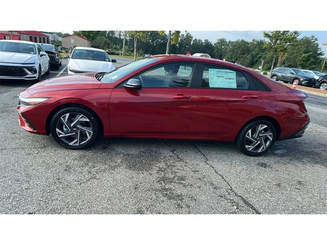 Nuevos HYUNDAI ELANTRA at Gainesville Hyundai in Gainesville