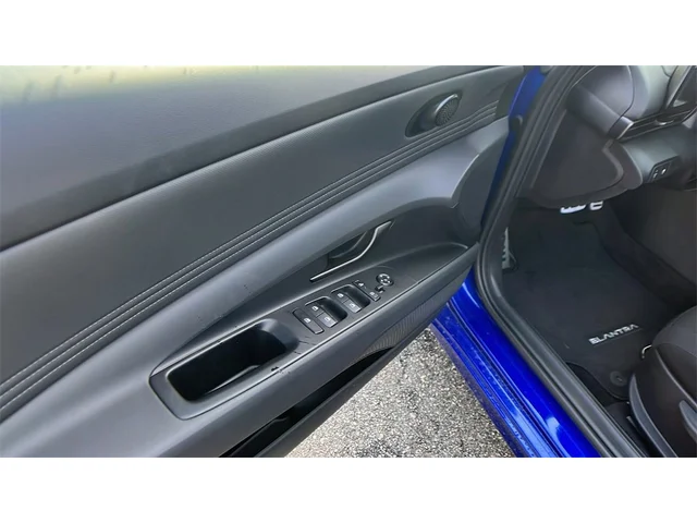 Nuevos HYUNDAI ELANTRA at Gainesville Hyundai in Gainesville