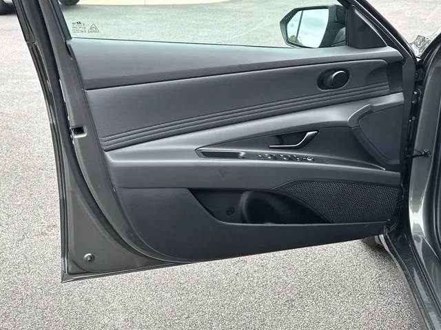 Nuevos HYUNDAI ELANTRA à Estados chez autogozo