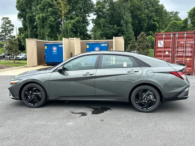Nuevos HYUNDAI ELANTRA à Estados chez autogozo