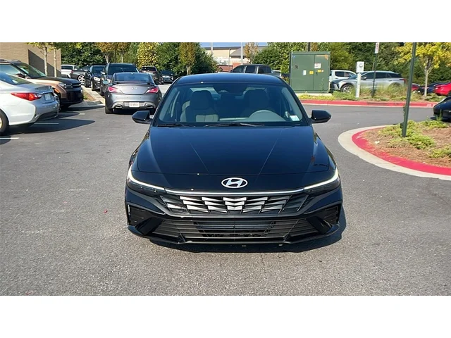 Nuevos HYUNDAI ELANTRA at Gainesville Hyundai in Gainesville