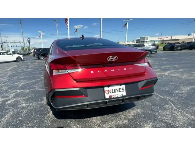 SEMINUEVOS HYUNDAI Elantra a Estados en autogozo