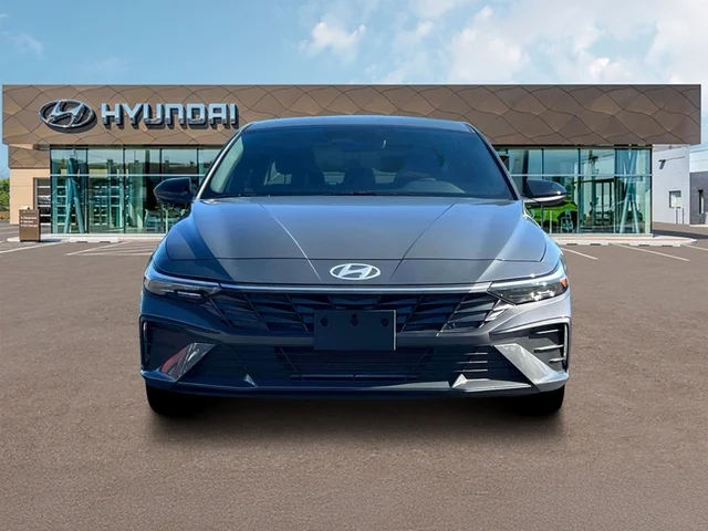 Nuevos HYUNDAI ELANTRA at Tustin Hyundai in Tustin   