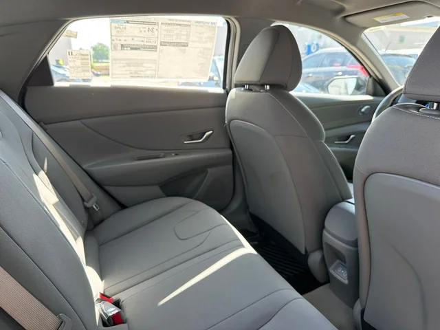 Nuevos HYUNDAI ELANTRA à Estados chez autogozo