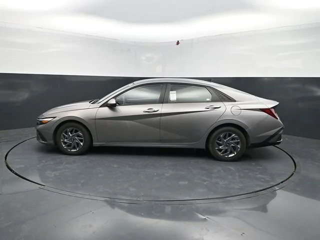 SEMINUEVOS HYUNDAI Elantra a Estados en autogozo