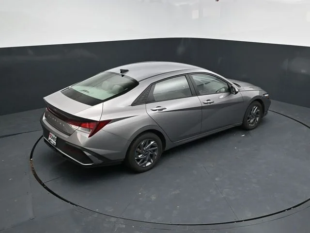 SEMINUEVOS HYUNDAI Elantra a Estados en autogozo