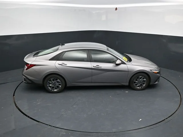 SEMINUEVOS HYUNDAI Elantra a Estados en autogozo