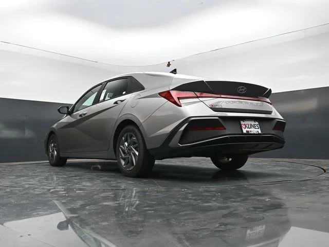 SEMINUEVOS HYUNDAI Elantra a Estados en autogozo