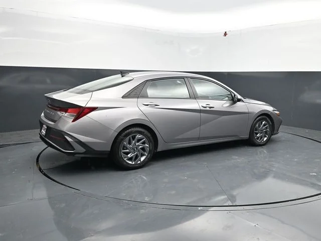 SEMINUEVOS HYUNDAI Elantra a Estados en autogozo