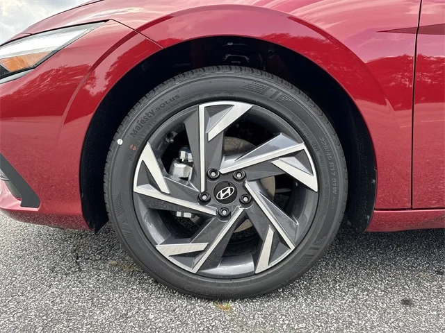 Nuevos HYUNDAI ELANTRA at Gainesville Hyundai in Gainesville