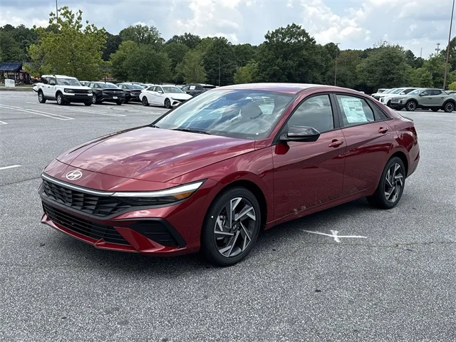 Nuevos HYUNDAI ELANTRA at Gainesville Hyundai in Gainesville