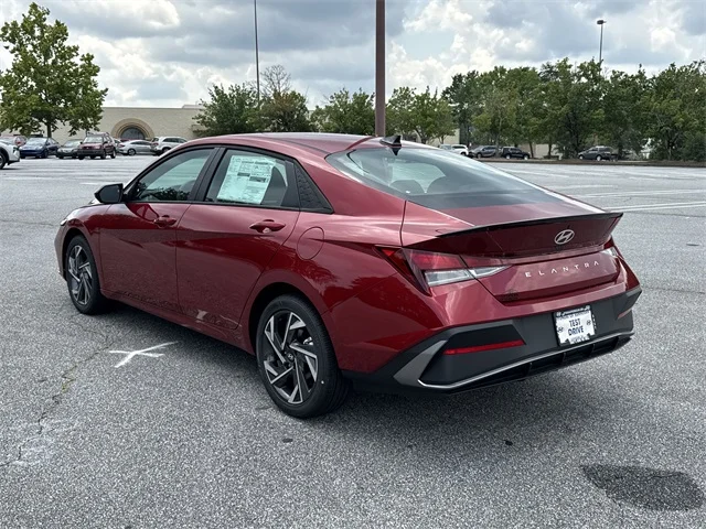 Nuevos HYUNDAI ELANTRA at Gainesville Hyundai in Gainesville