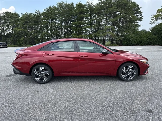 Nuevos HYUNDAI ELANTRA at Gainesville Hyundai in Gainesville