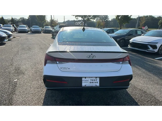 Nuevos HYUNDAI ELANTRA at Gainesville Hyundai in Gainesville