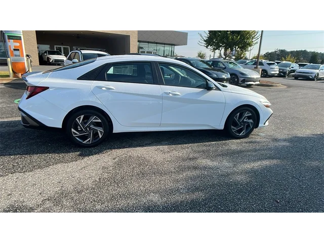 Nuevos HYUNDAI ELANTRA at Gainesville Hyundai in Gainesville