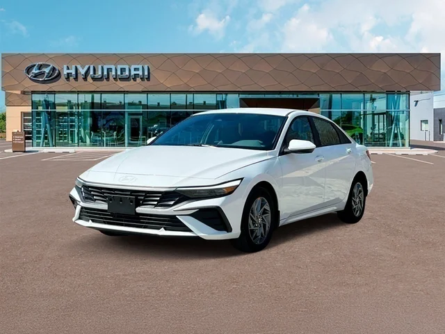Nuevos HYUNDAI ELANTRA HYBRID at Tustin Hyundai in Tustin   