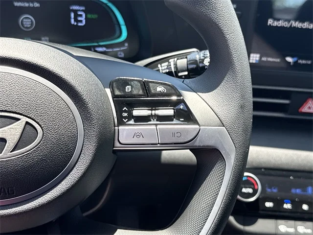 Nuevos HYUNDAI ELANTRA HYBRID at Gainesville Hyundai in Gainesville