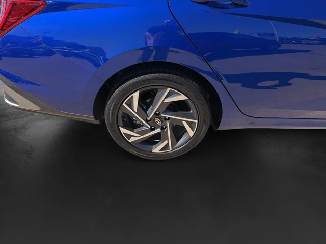 Nuevos HYUNDAI ELANTRA HYBRID à Estados chez autogozo