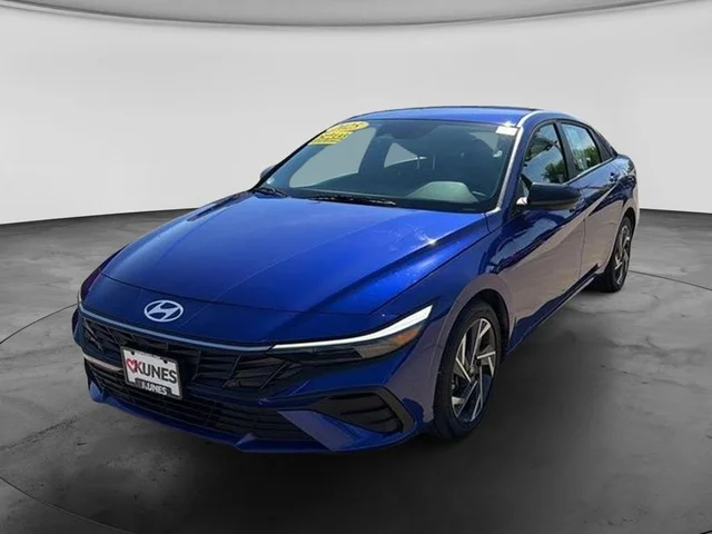 Nuevos HYUNDAI ELANTRA HYBRID à Estados chez autogozo