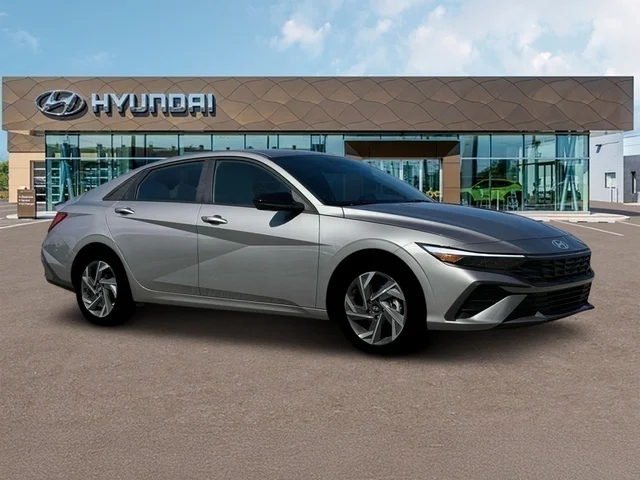 Nuevos HYUNDAI ELANTRA HYBRID at Tustin Hyundai in Tustin   