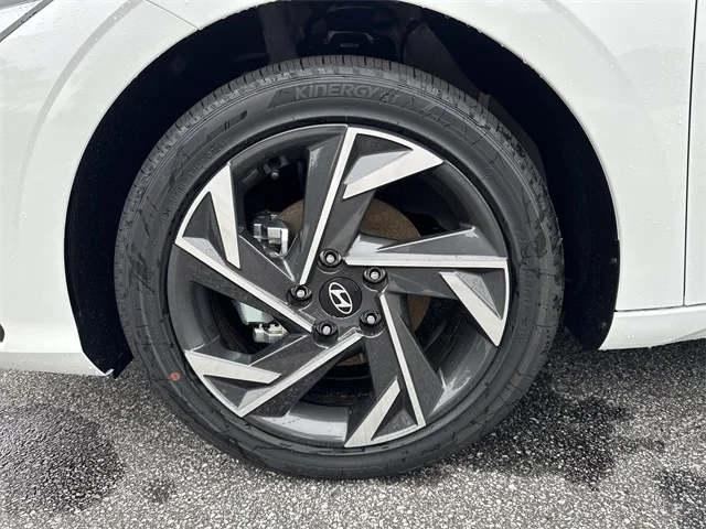 Nuevos HYUNDAI ELANTRA HYBRID at Gainesville Hyundai in Gainesville