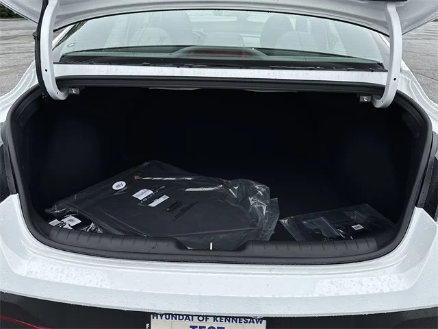 Nuevos HYUNDAI ELANTRA HYBRID at Gainesville Hyundai in Gainesville