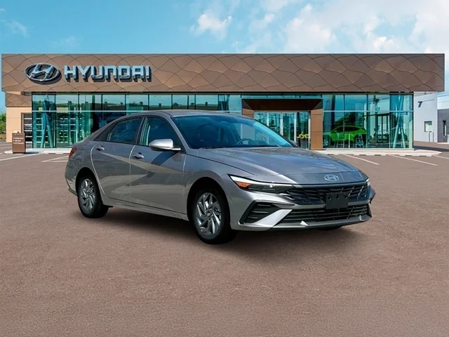 Nuevos HYUNDAI ELANTRA HYBRID at Tustin Hyundai in Tustin   