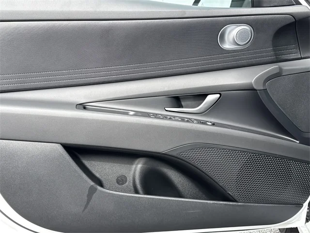 Nuevos HYUNDAI ELANTRA HYBRID at Gainesville Hyundai in Gainesville