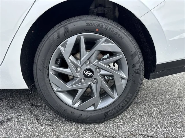 Nuevos HYUNDAI ELANTRA HYBRID at Gainesville Hyundai in Gainesville