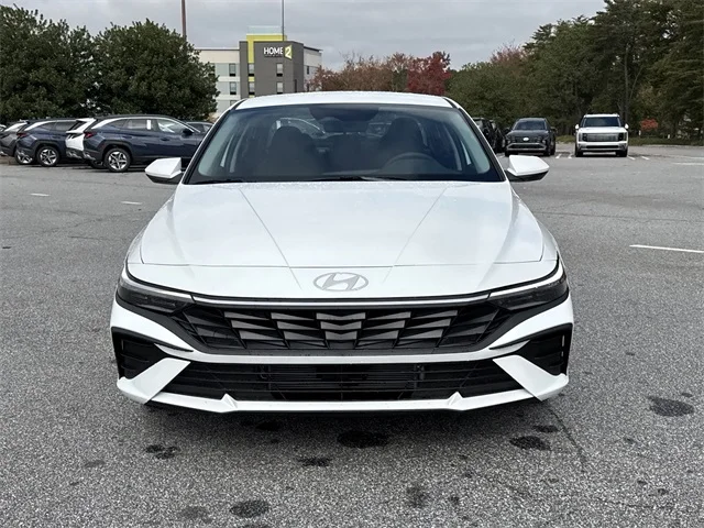 Nuevos HYUNDAI ELANTRA HYBRID at Gainesville Hyundai in Gainesville
