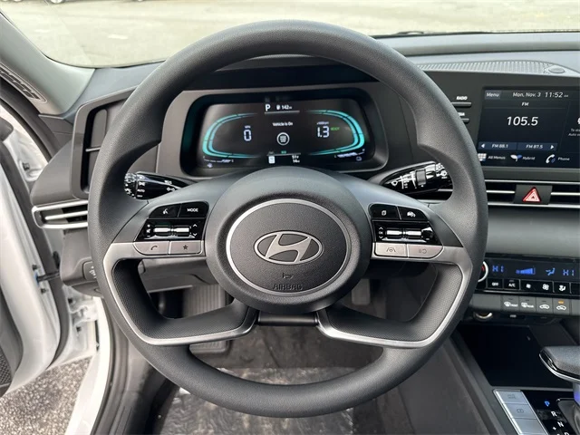 Nuevos HYUNDAI ELANTRA HYBRID at Gainesville Hyundai in Gainesville