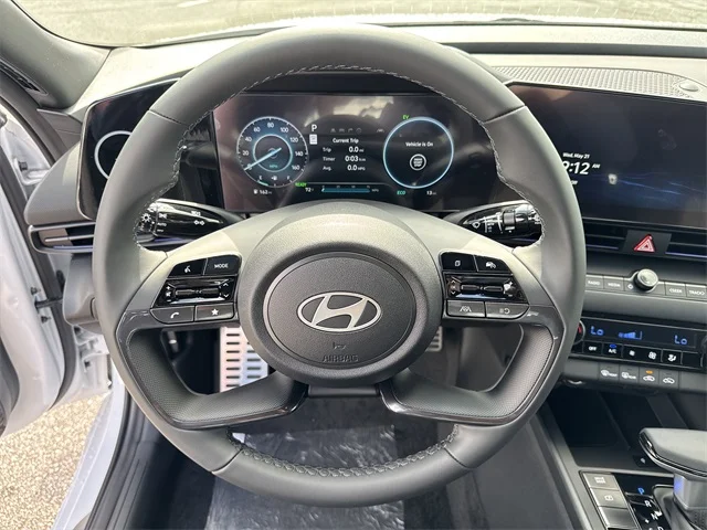 Nuevos HYUNDAI ELANTRA HYBRID at Gainesville Hyundai in Gainesville