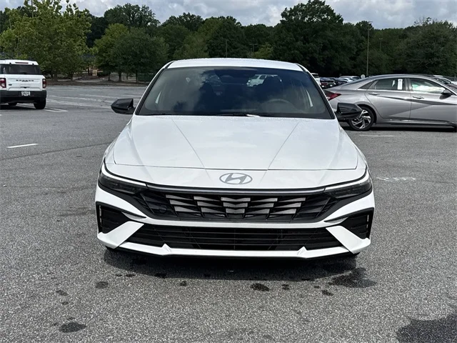 Nuevos HYUNDAI ELANTRA HYBRID at Gainesville Hyundai in Gainesville