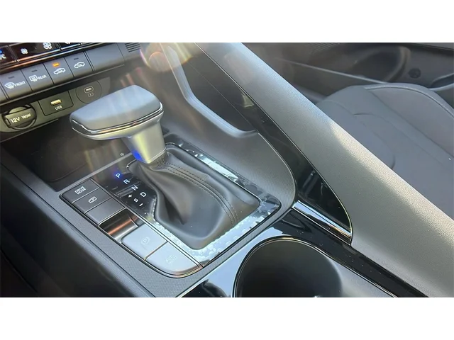 Nuevos HYUNDAI ELANTRA HYBRID at Gainesville Hyundai in Gainesville