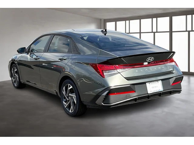 Nuevos HYUNDAI ELANTRA HYBRID at Gainesville Hyundai in Gainesville