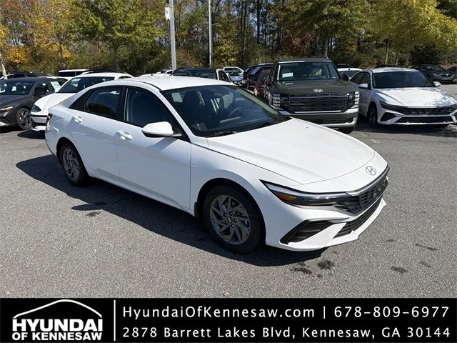 Nuevos HYUNDAI ELANTRA HYBRID at Gainesville Hyundai in Gainesville
