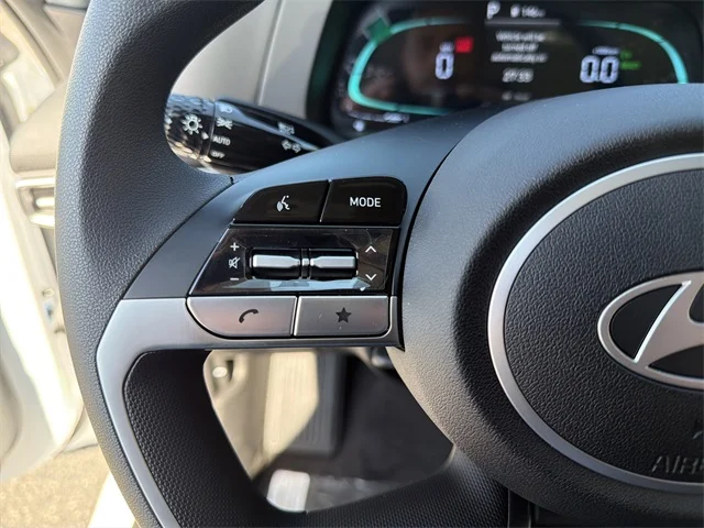 Nuevos HYUNDAI ELANTRA HYBRID at Gainesville Hyundai in Gainesville