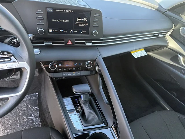 Nuevos HYUNDAI ELANTRA HYBRID at Gainesville Hyundai in Gainesville
