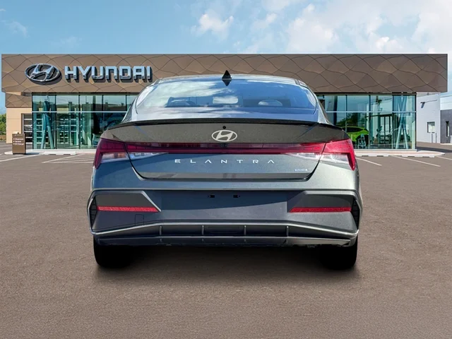 Nuevos HYUNDAI ELANTRA HYBRID at Tustin Hyundai in Tustin   