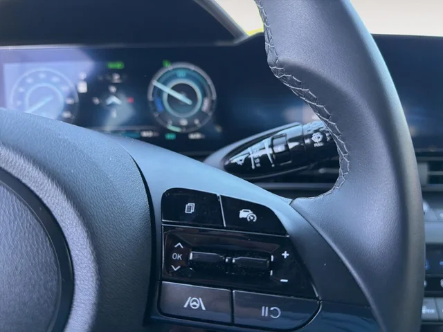 Nuevos HYUNDAI ELANTRA HYBRID à Estados chez autogozo
