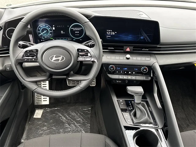 Nuevos HYUNDAI ELANTRA HYBRID at Gainesville Hyundai in Gainesville