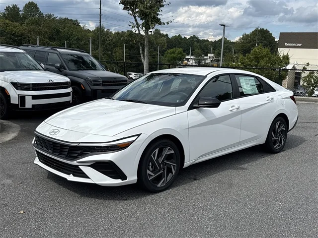 Nuevos HYUNDAI ELANTRA HYBRID at Gainesville Hyundai in Gainesville
