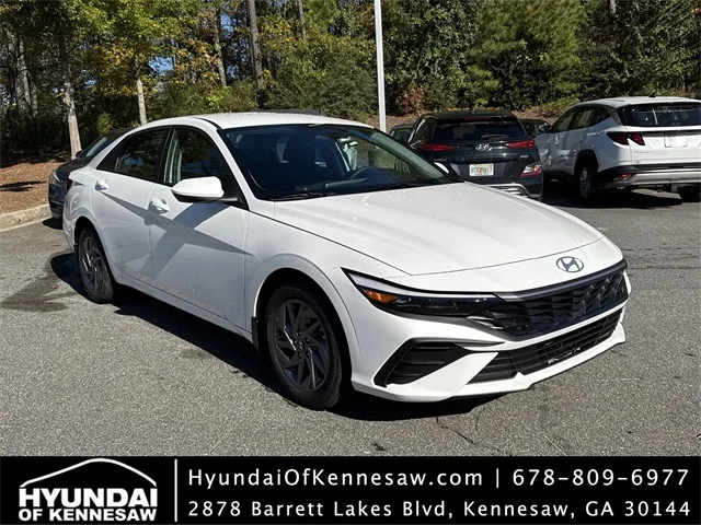 Nuevos HYUNDAI ELANTRA HYBRID at Gainesville Hyundai in Gainesville