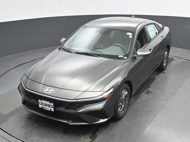 Nuevos HYUNDAI ELANTRA HYBRID à Estados chez autogozo
