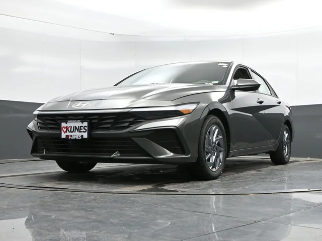 Nuevos HYUNDAI ELANTRA HYBRID à Estados chez autogozo
