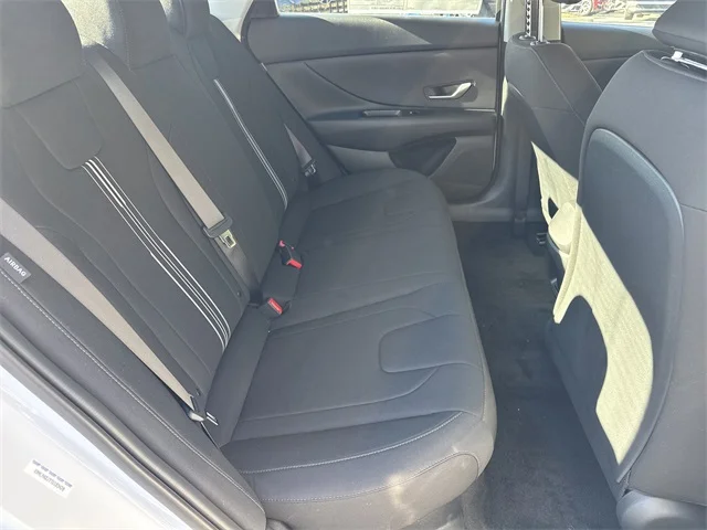 Nuevos HYUNDAI ELANTRA HYBRID at Gainesville Hyundai in Gainesville