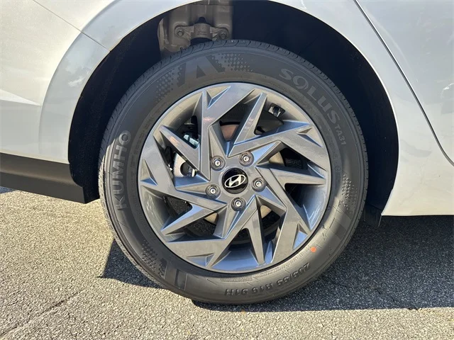 Nuevos HYUNDAI ELANTRA HYBRID at Gainesville Hyundai in Gainesville