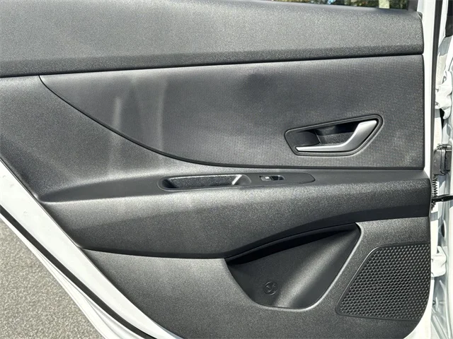 Nuevos HYUNDAI ELANTRA HYBRID at Gainesville Hyundai in Gainesville