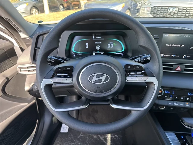 Nuevos HYUNDAI ELANTRA HYBRID at Gainesville Hyundai in Gainesville