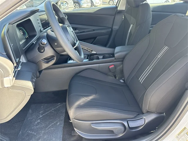 Nuevos HYUNDAI ELANTRA HYBRID at Gainesville Hyundai in Gainesville
